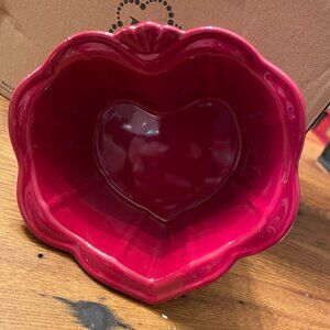 Set of 4 Princess House heart-shaped ramekins